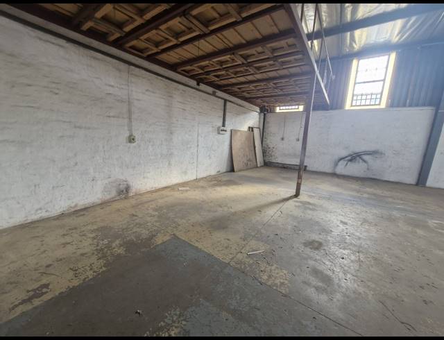 477M² WAREHOUSE TO LET IN DENVER